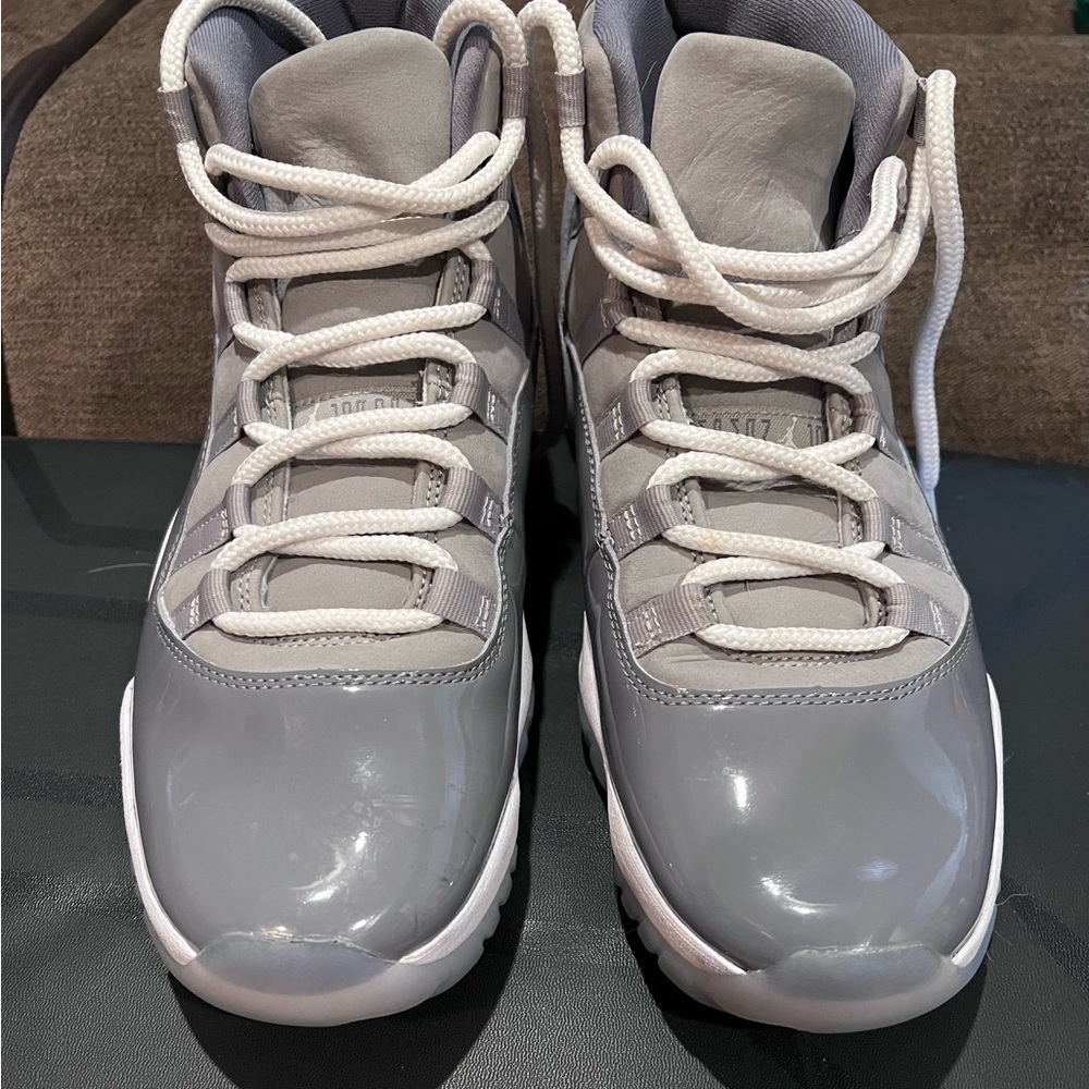 Nike Air Jordan 11 Retro Cool Grey, like new. Worn twice. No box. Men’s size10.5 - Picture 4 of 12